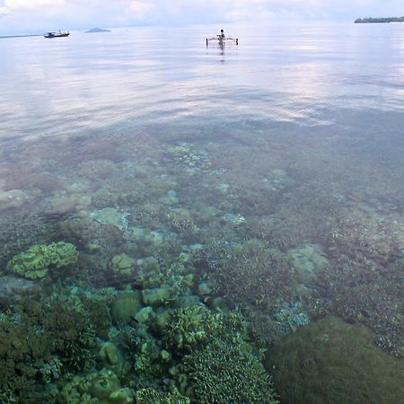 Bunaken Cha Cha Nature Resort Exterior photo