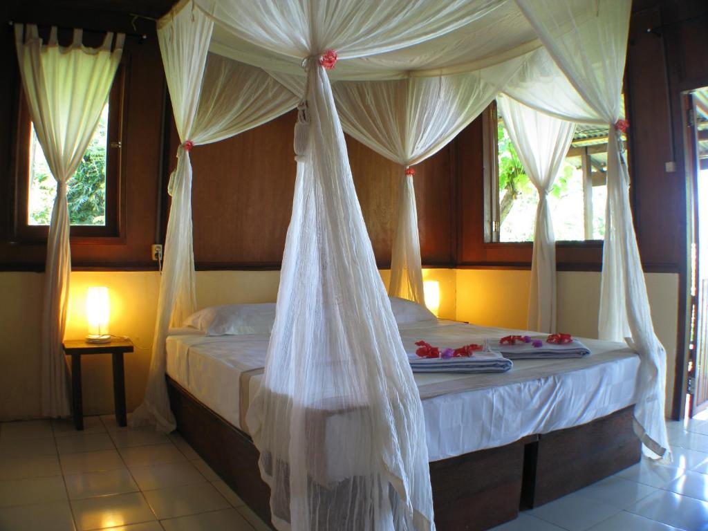 Bunaken Cha Cha Nature Resort Room photo