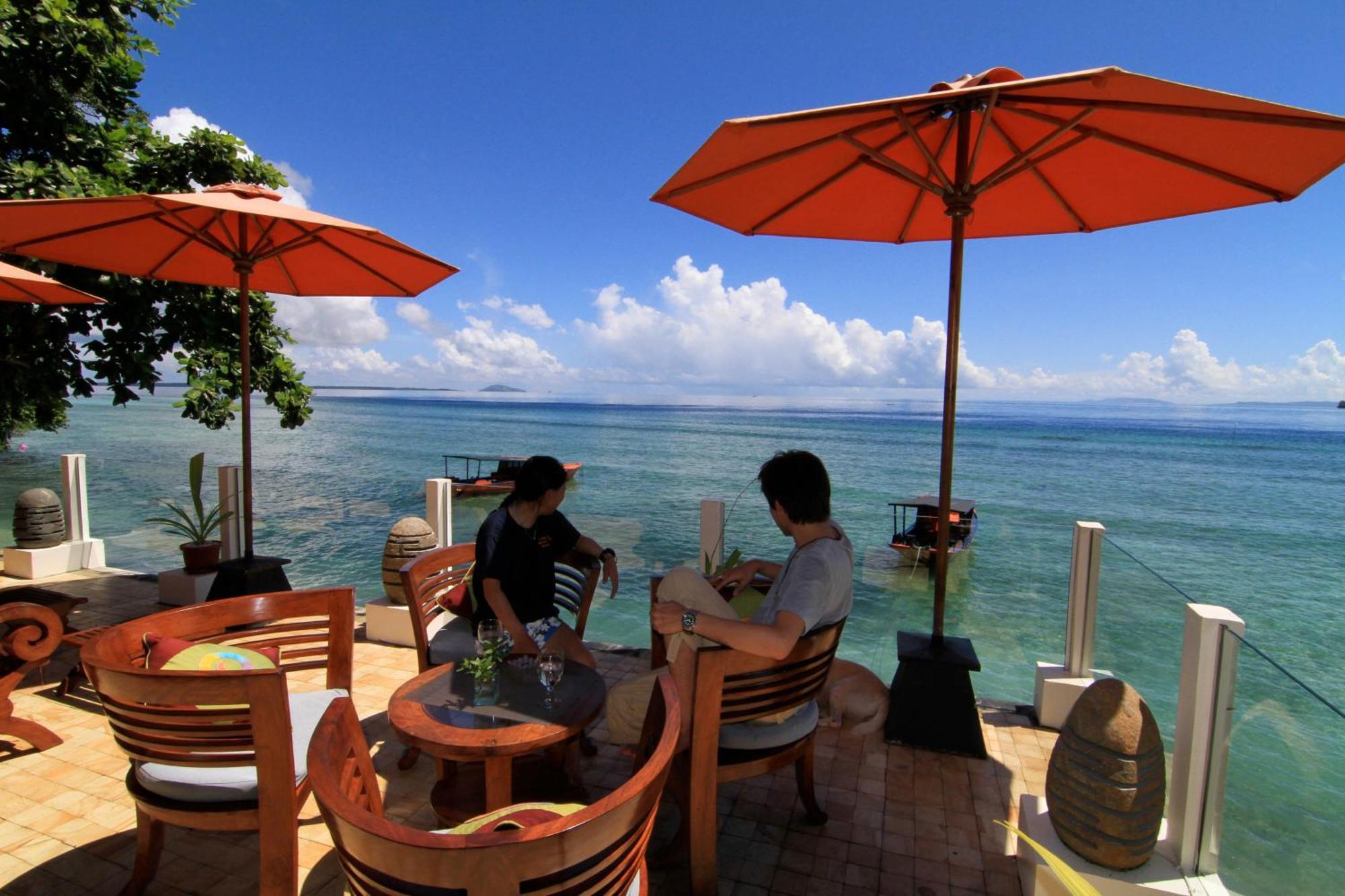 Bunaken Cha Cha Nature Resort Exterior photo